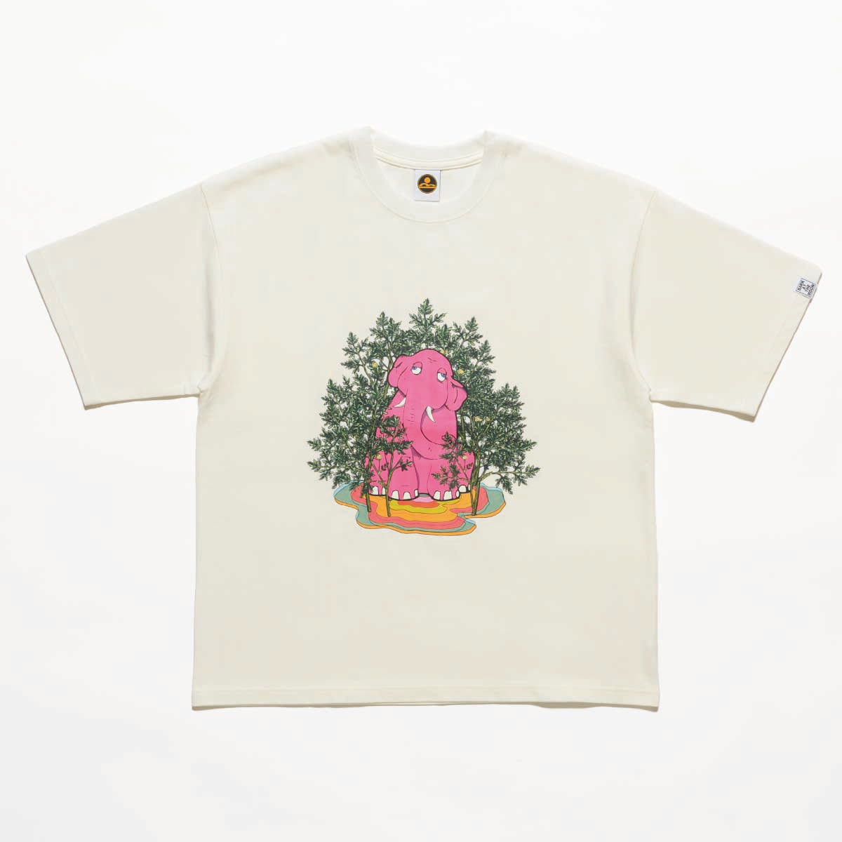 pink elephant_T-shirt