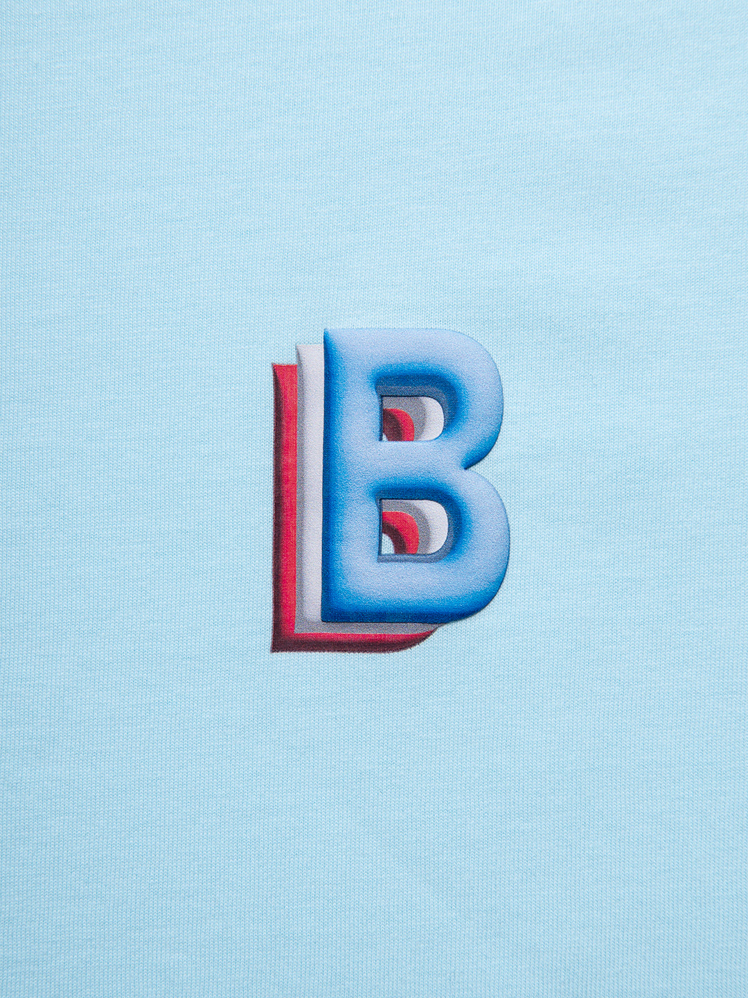 B logo design T-shirt