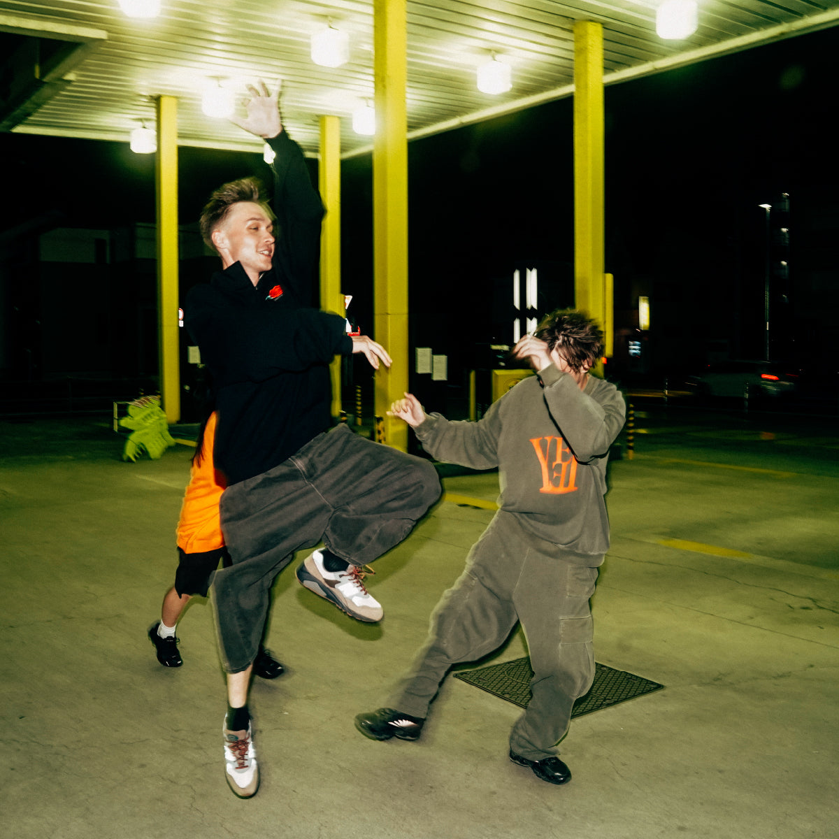 YEET logo sweat pants