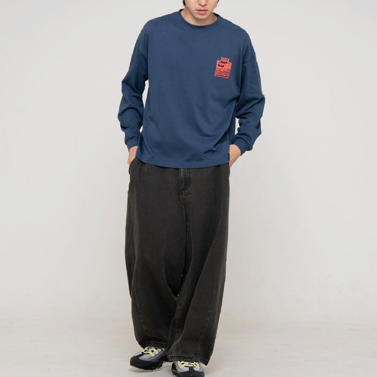 BM logo baggy pants