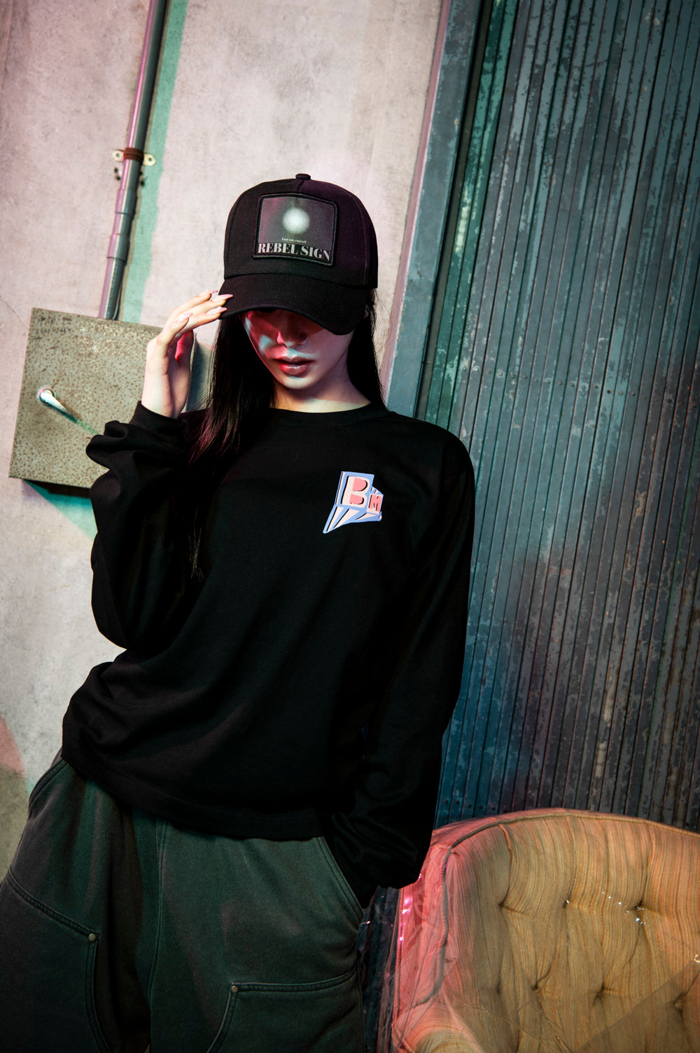 BM block logo long sleeve tee