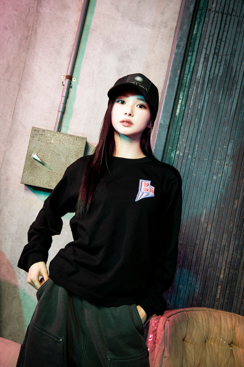 BM block logo long sleeve tee