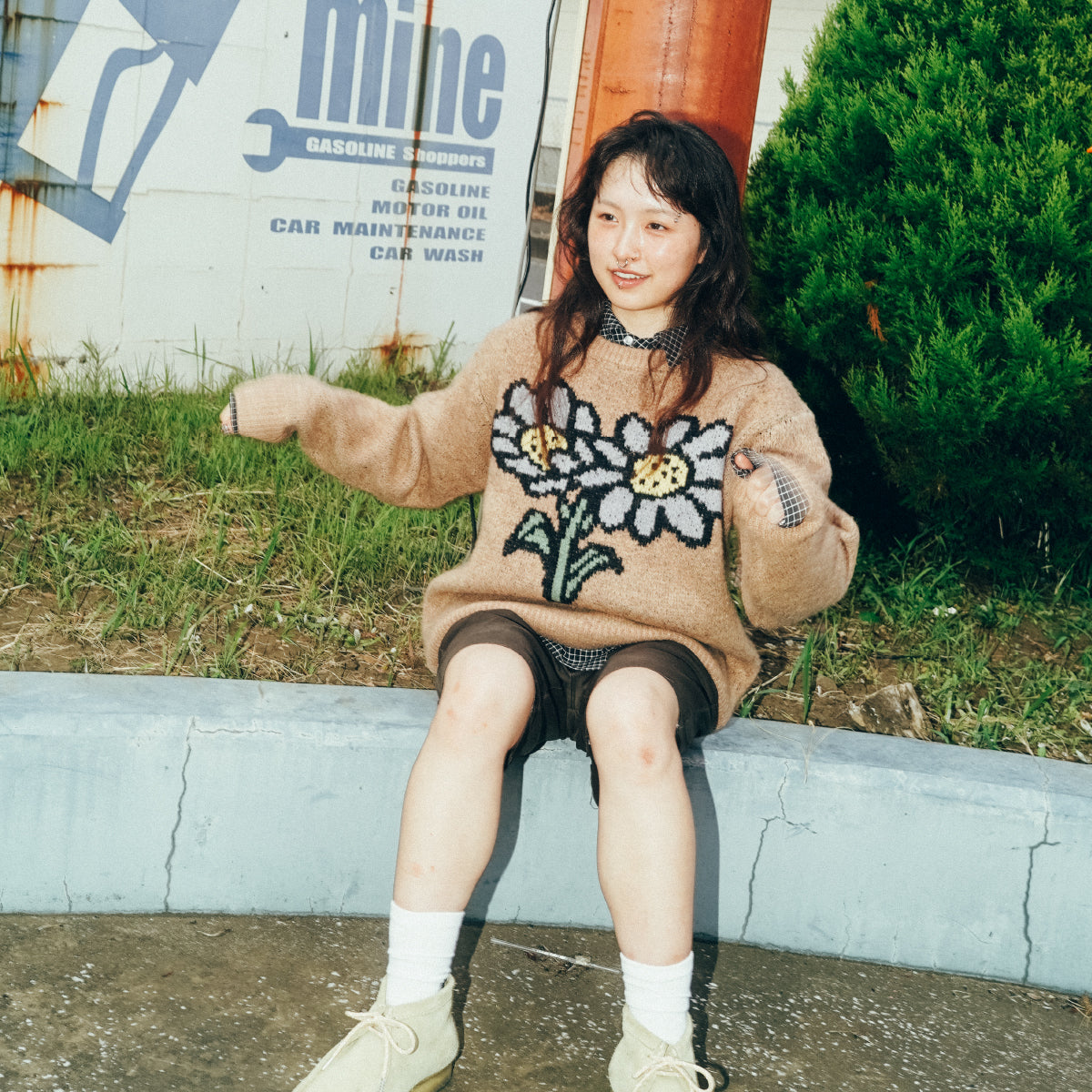 flower crew neck knit