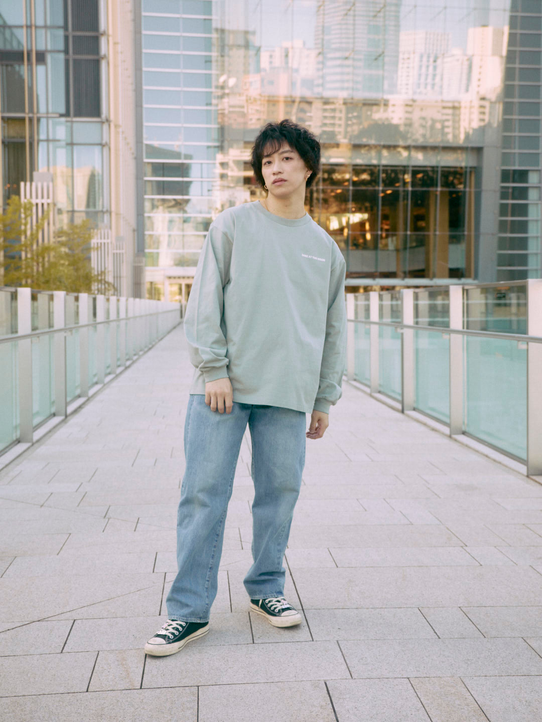 moon logo long sleeve tee