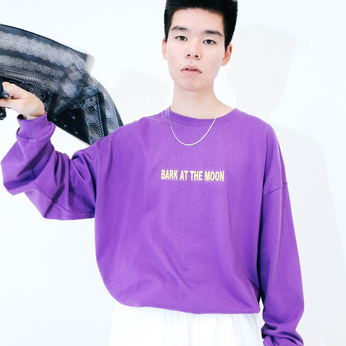 Embroidery-long-tee