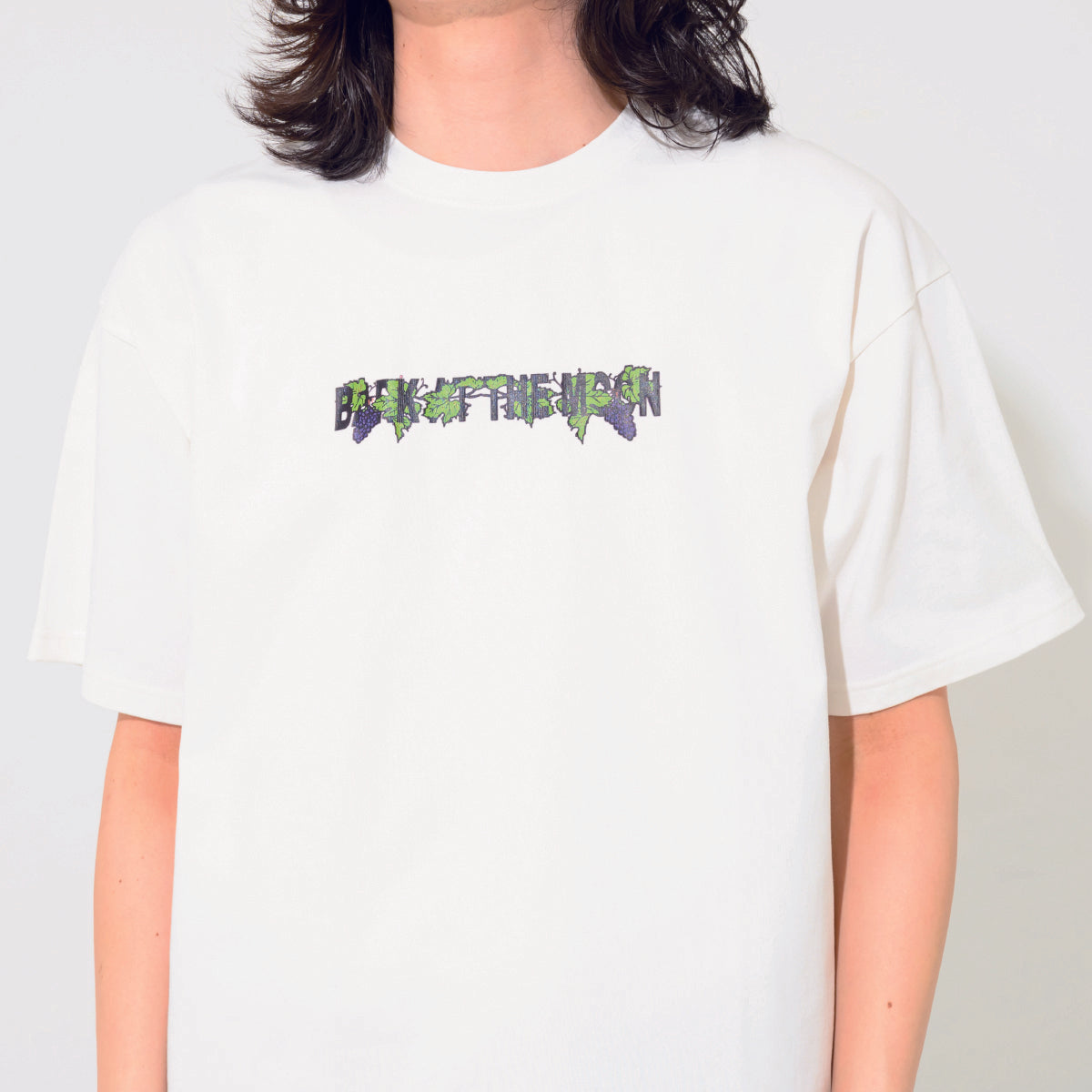 grape vine_T-shirt