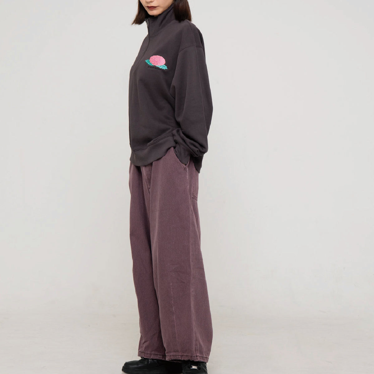 BM logo baggy pants