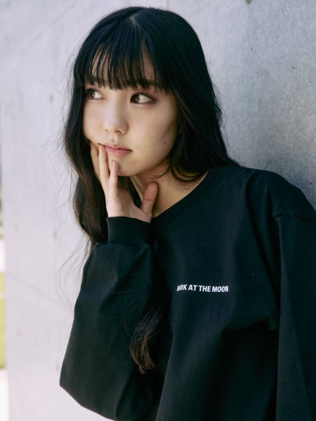 moon logo long sleeve tee
