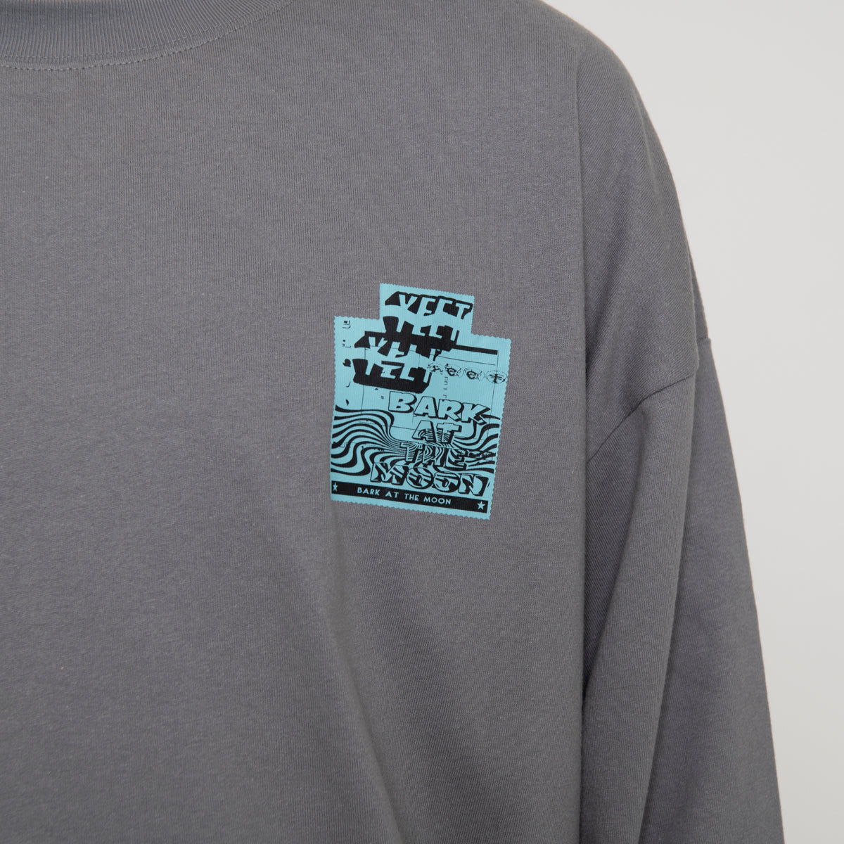 YEET graphic long tee
