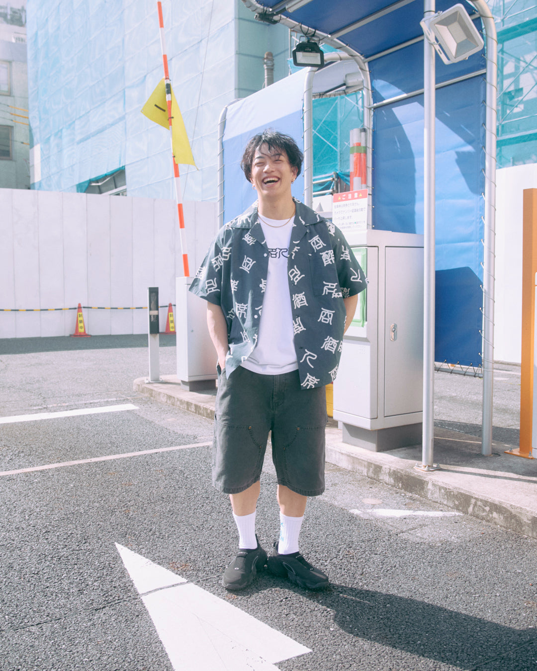 酒呑名人 open collar shirt