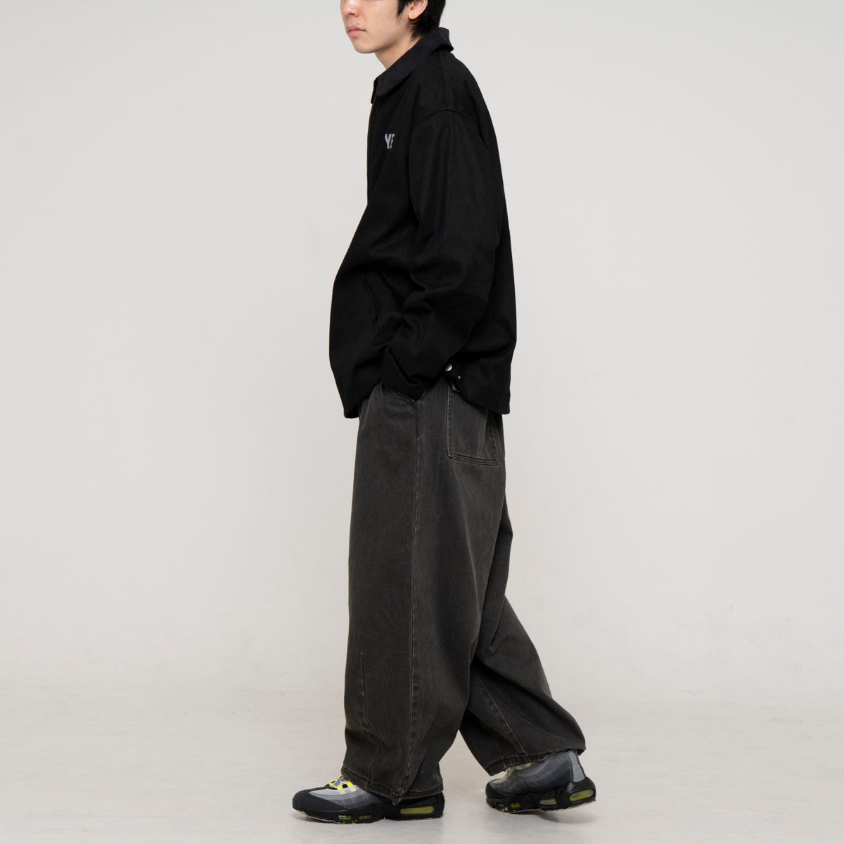 YEEL logo work jacket