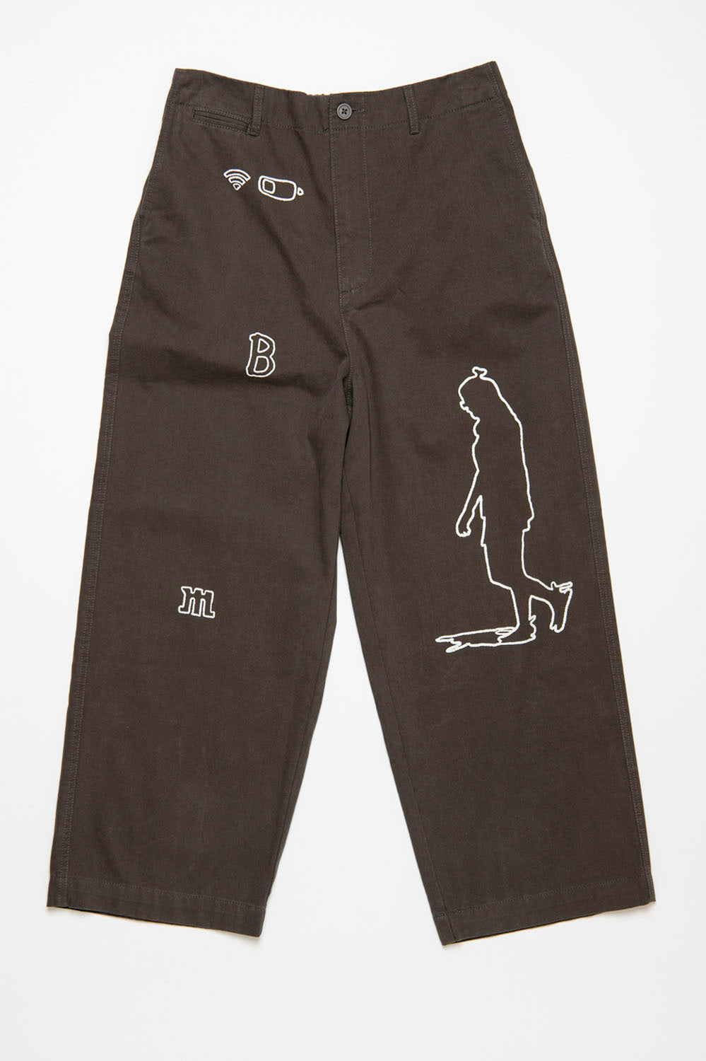 Summer goes pants