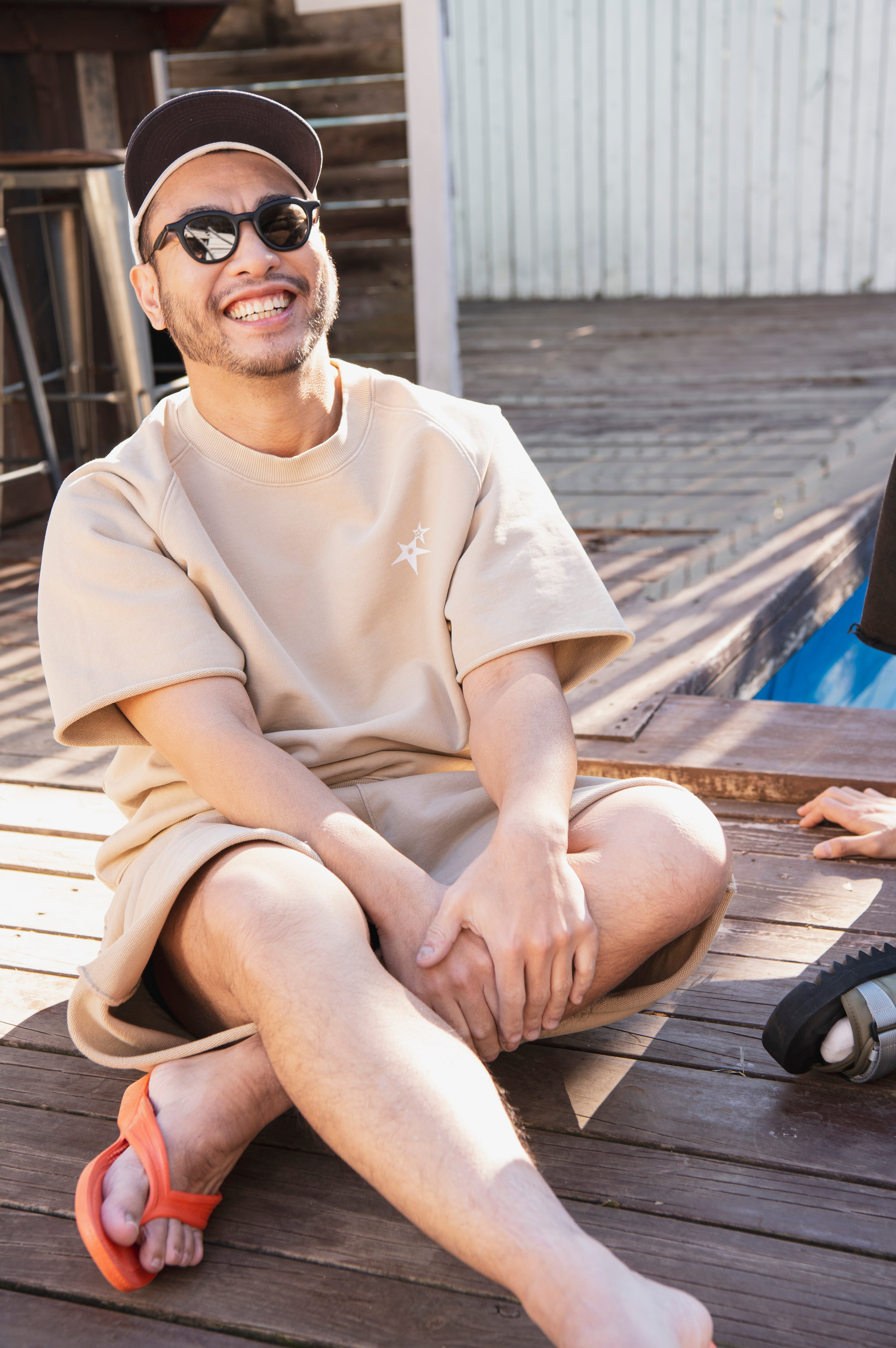 Powder processed sweat T-shirt