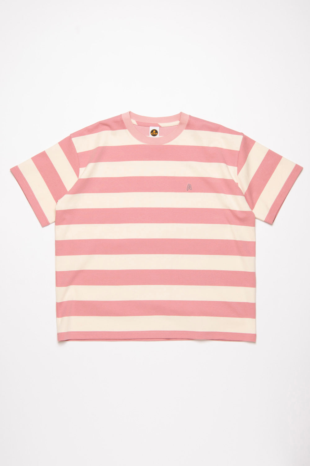 Border pattern T-shirt