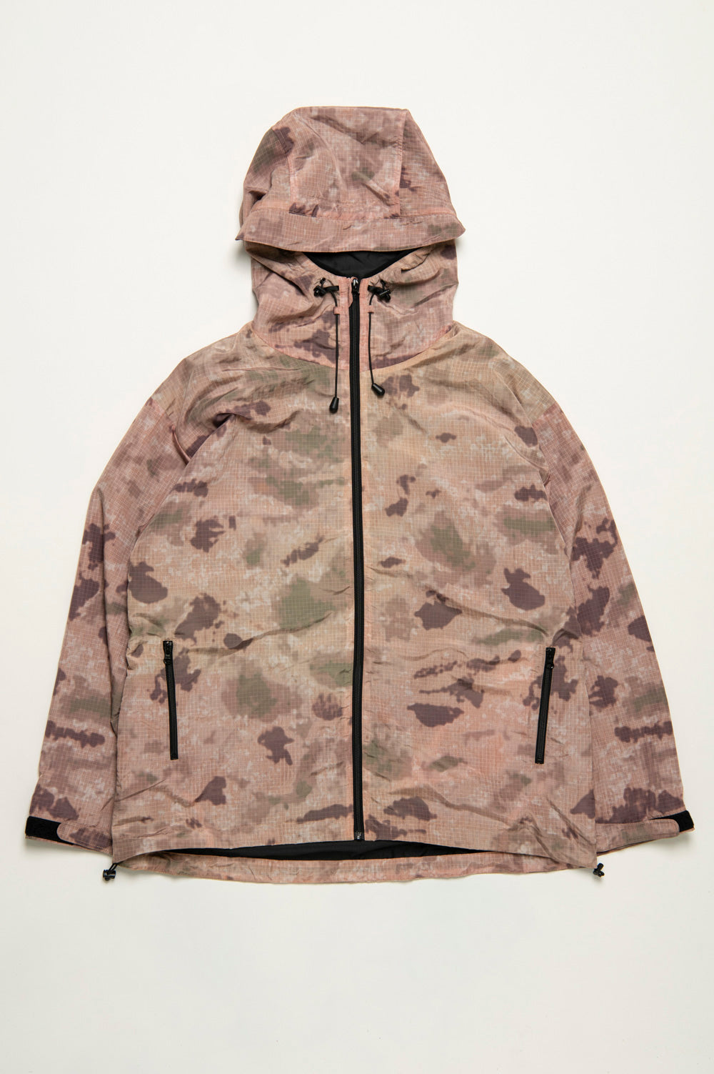 <予約>MULTI PATTERN MOUNTAIN PARKA