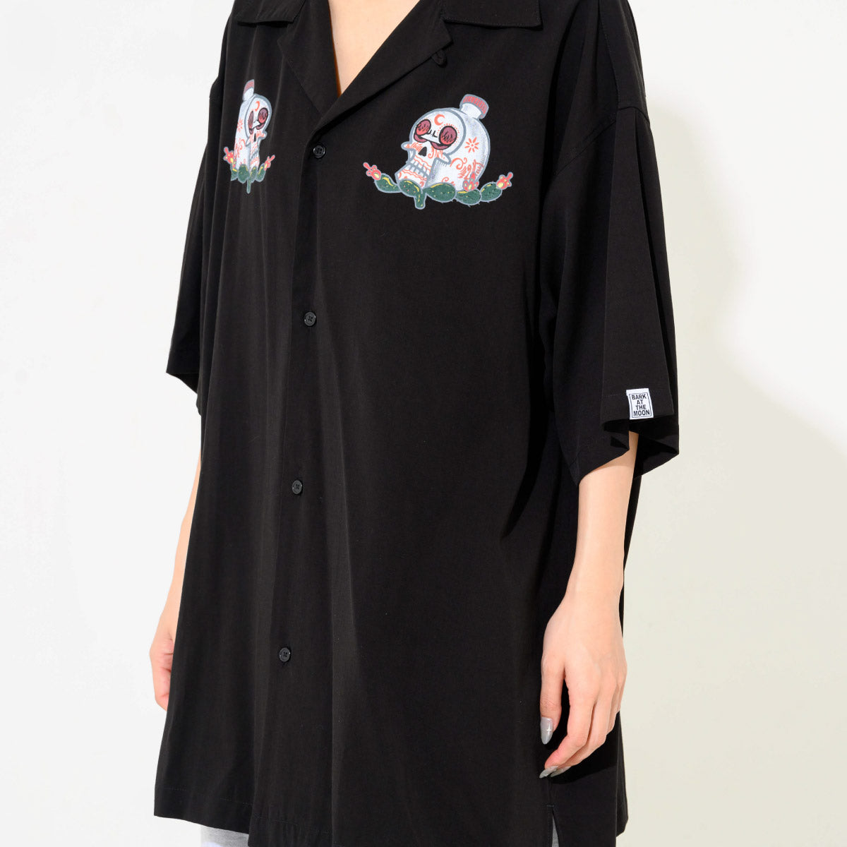 skull_open collar shirt