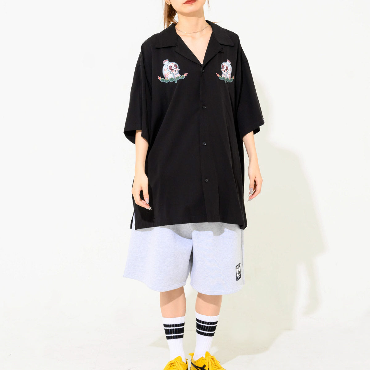 skull_open collar shirt