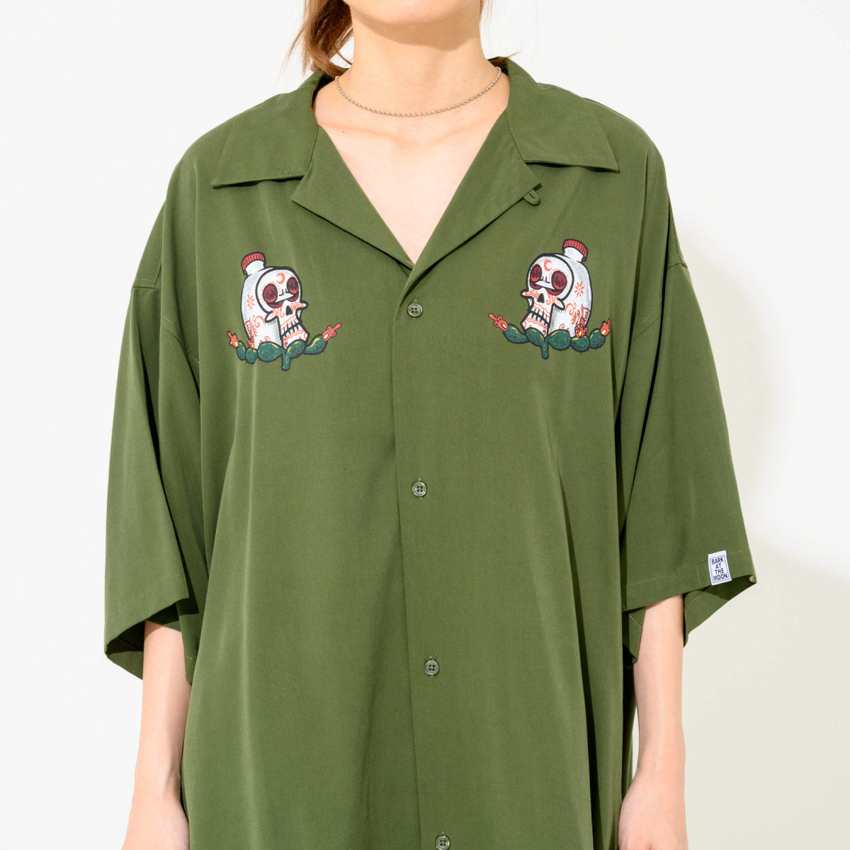 skull_open collar shirt