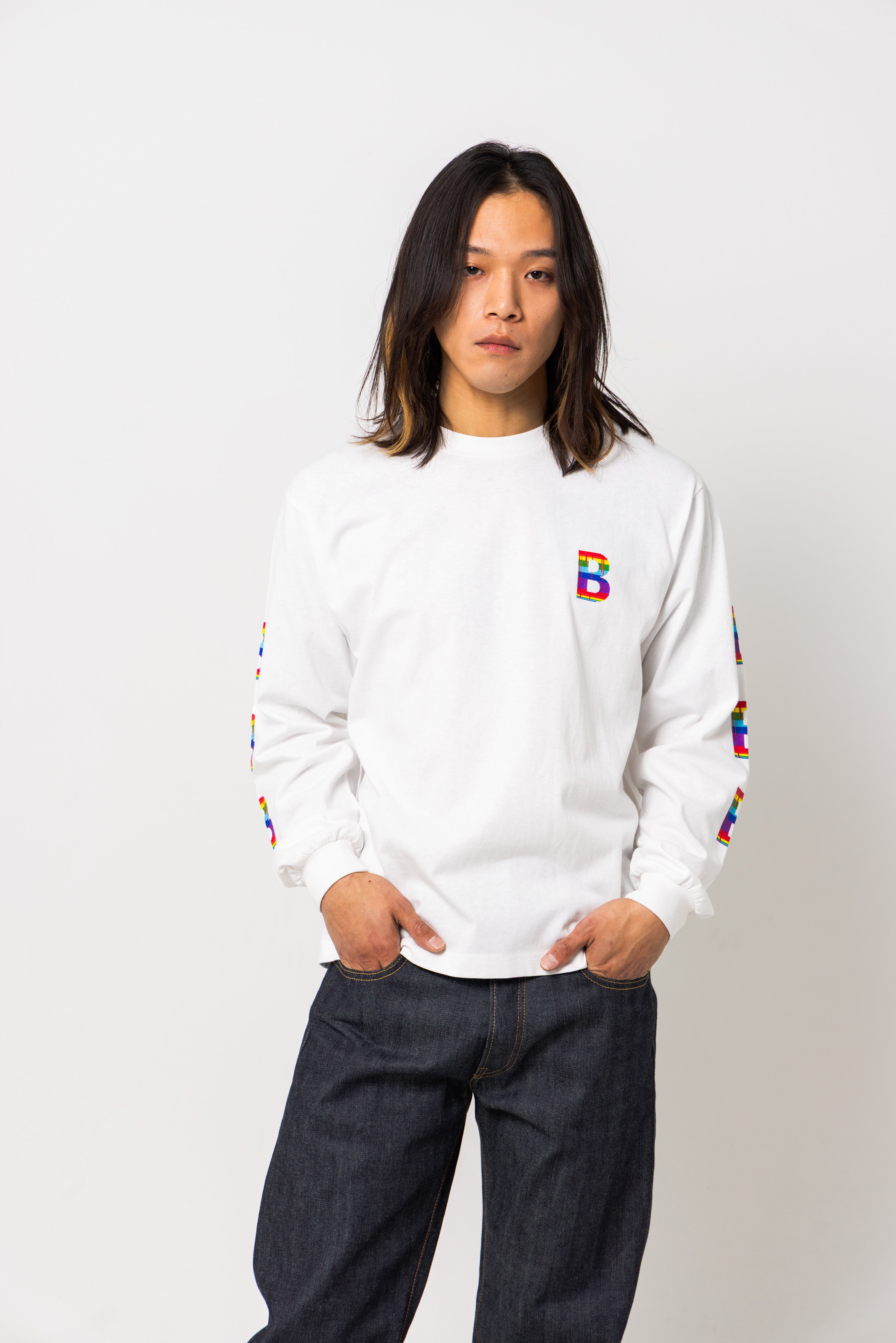 B logo long sleeve tee