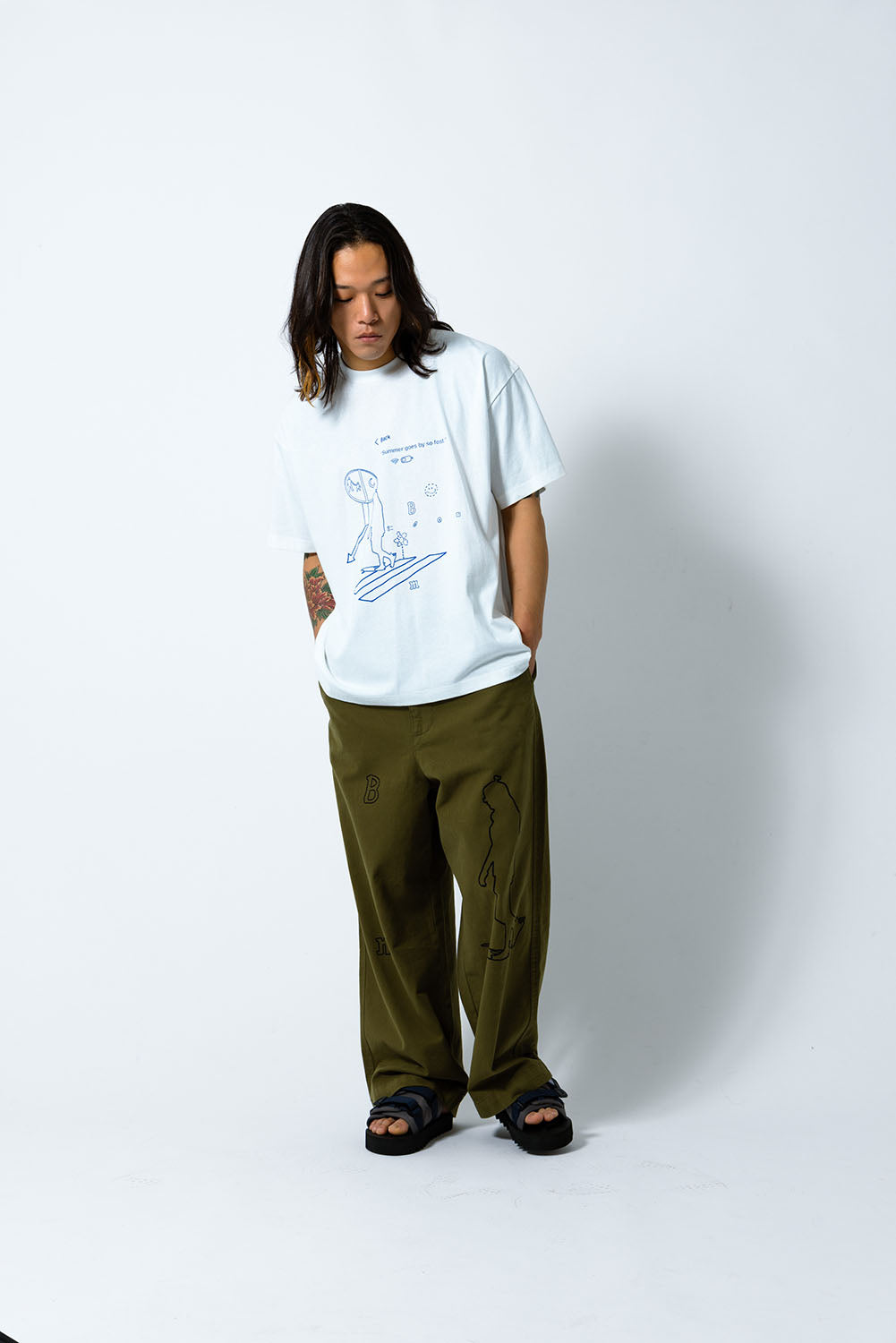 Summer goes pants