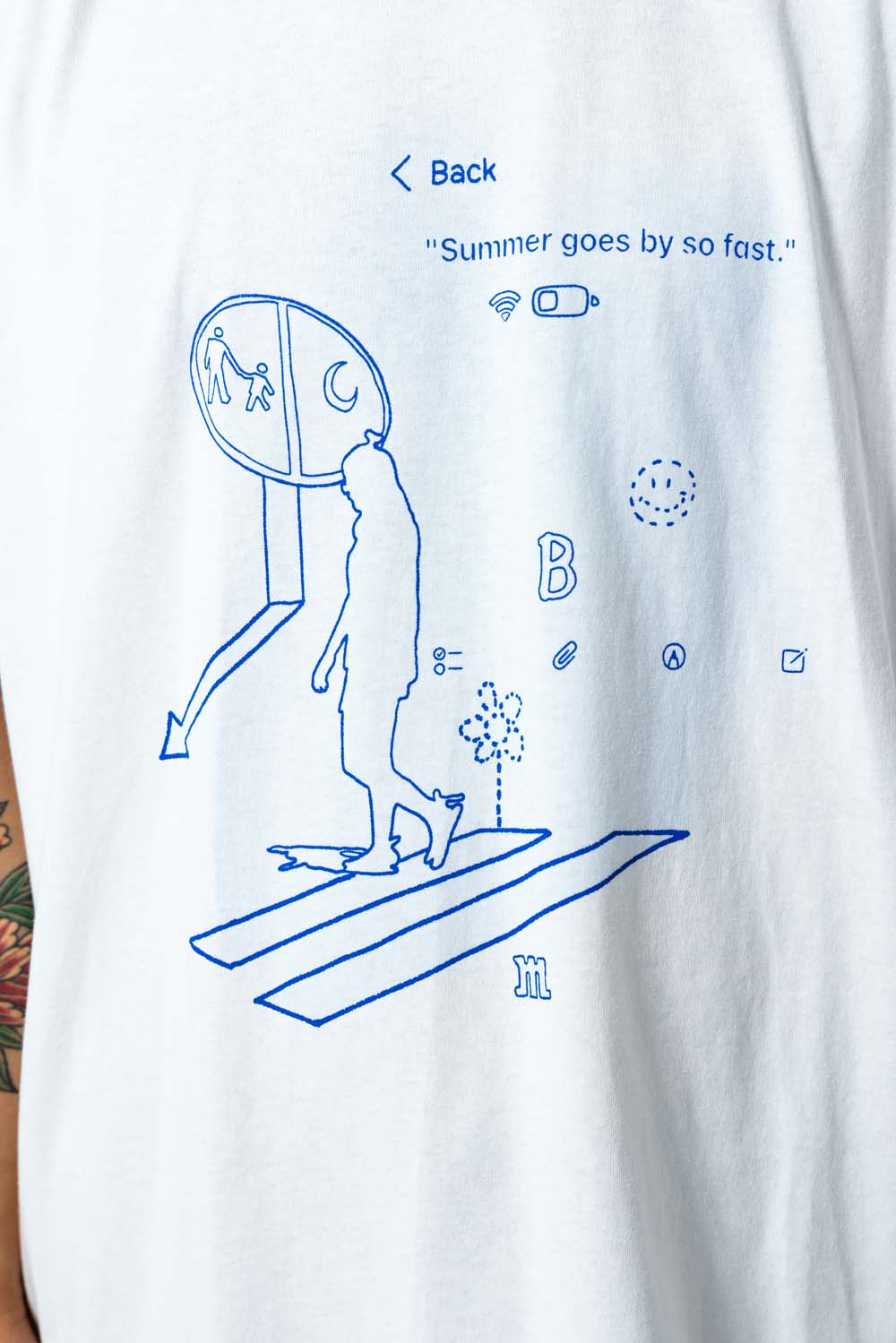 Summer goes BOX T-shirt