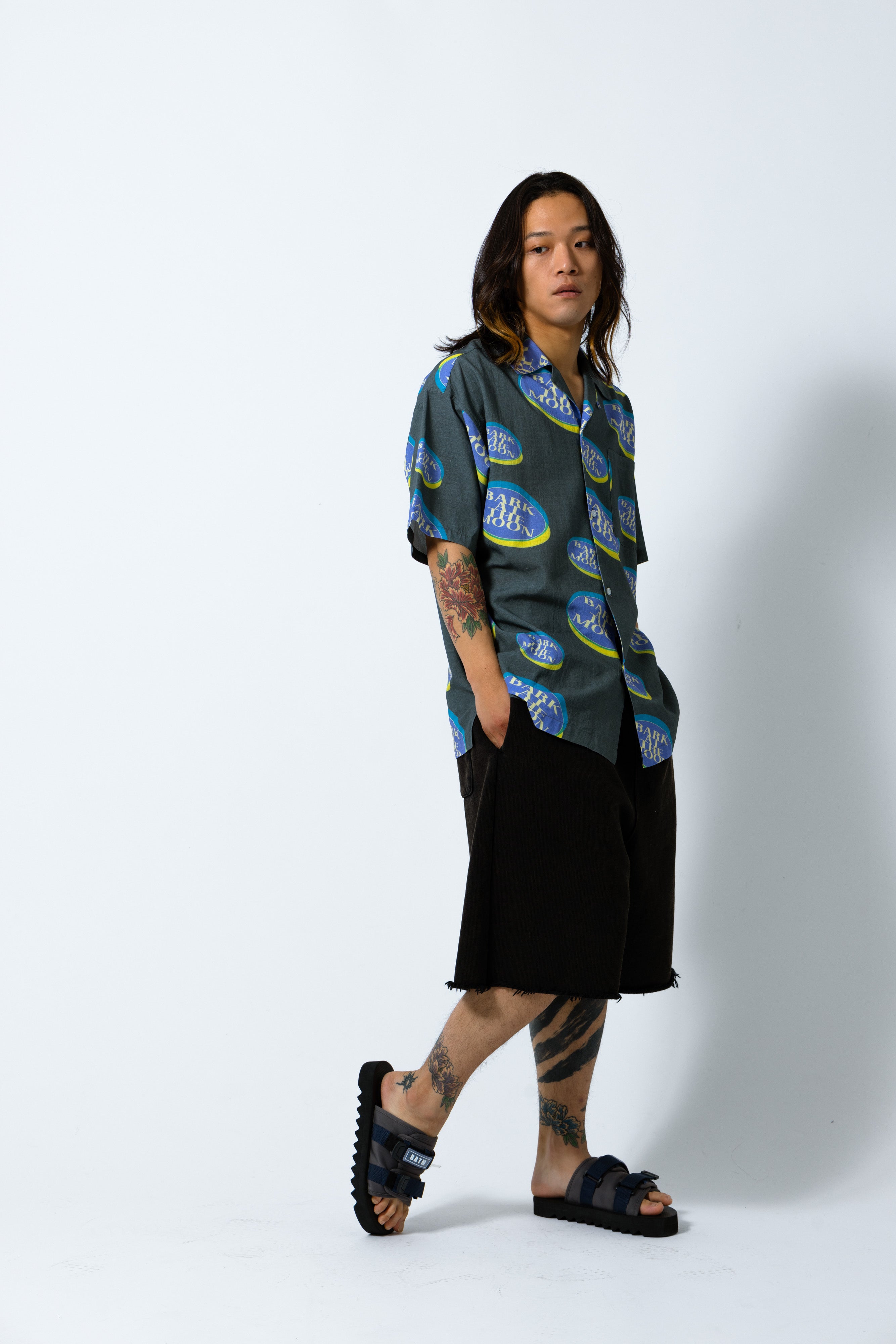 BARK LOGO shirt