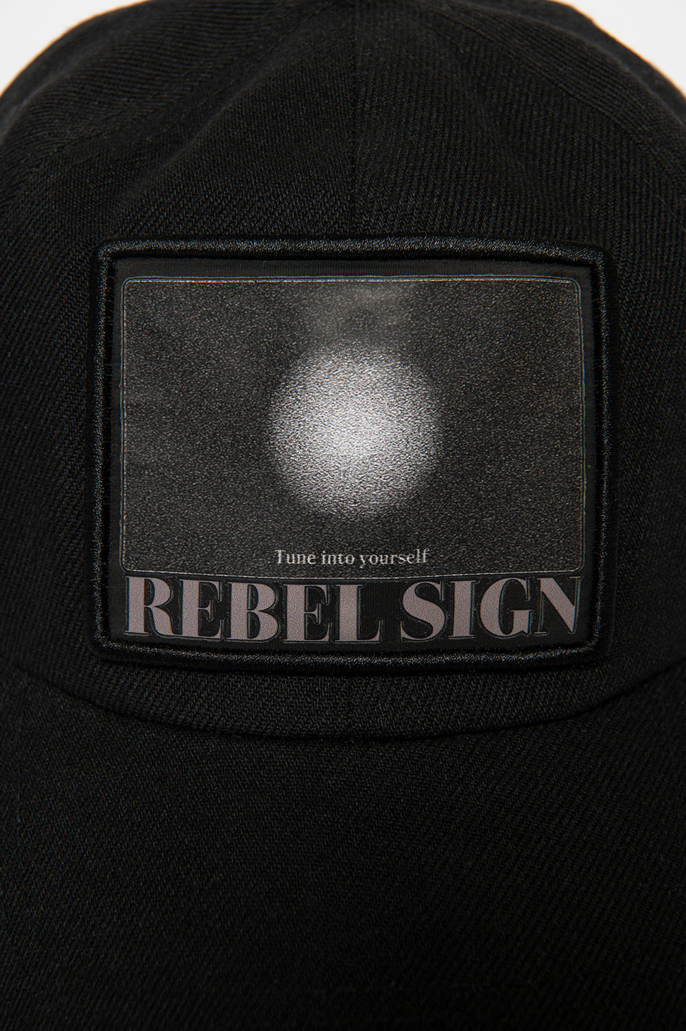 REBEL SIGN CAP