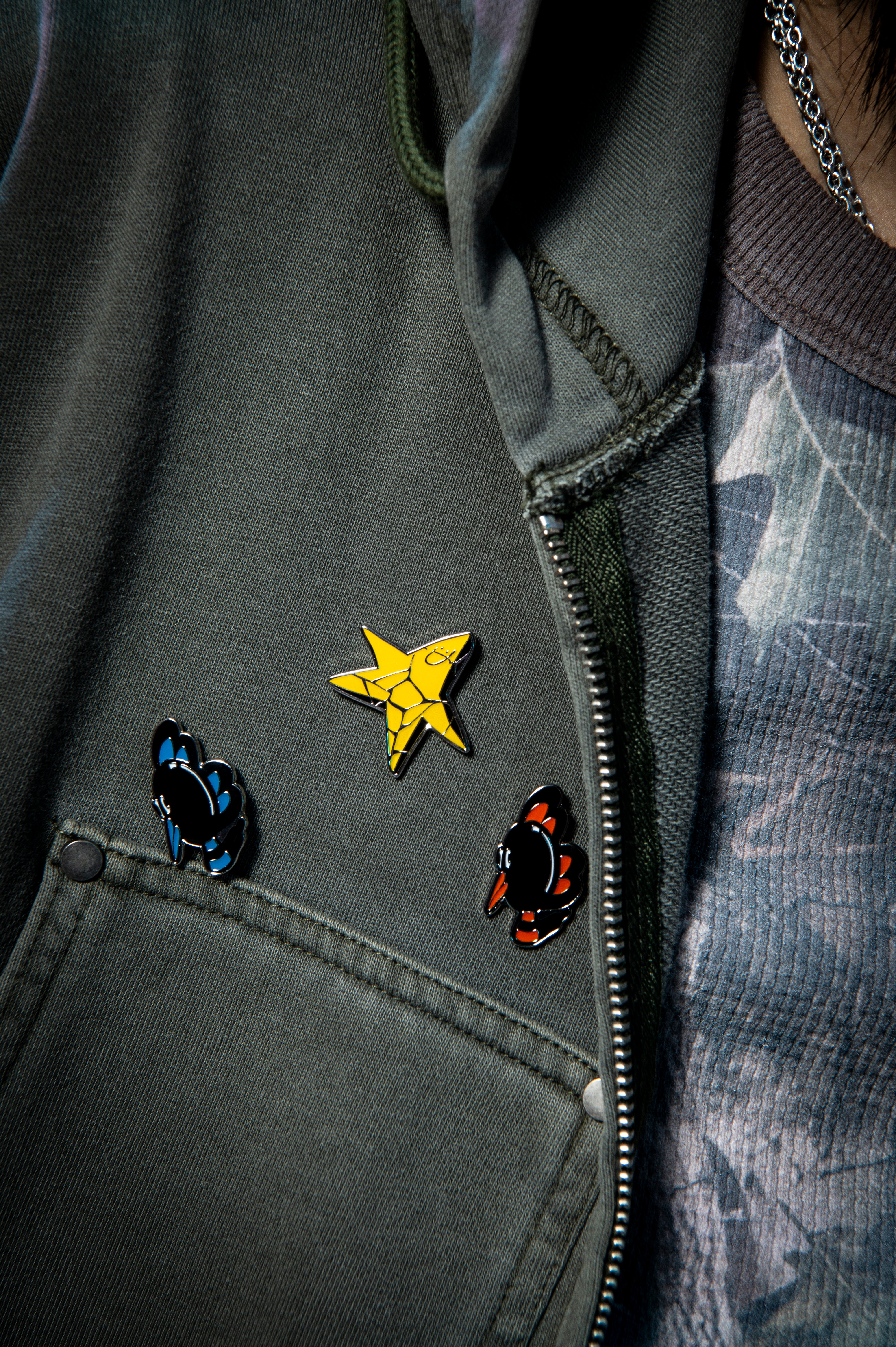 star lapel pin