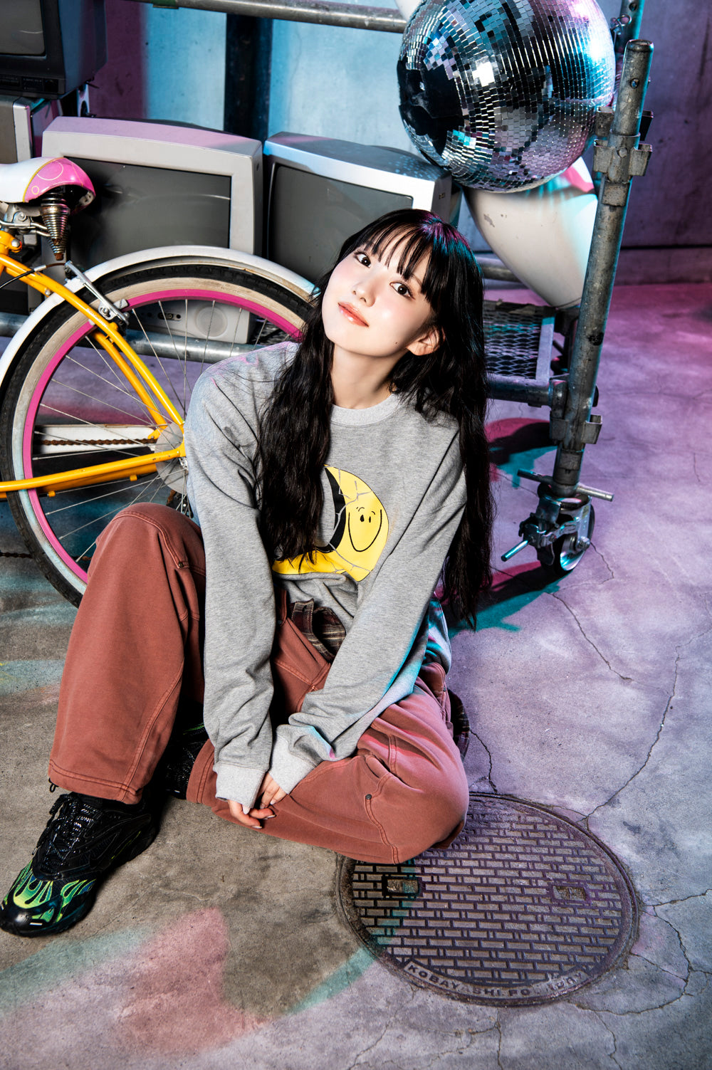 moon sweat shirts