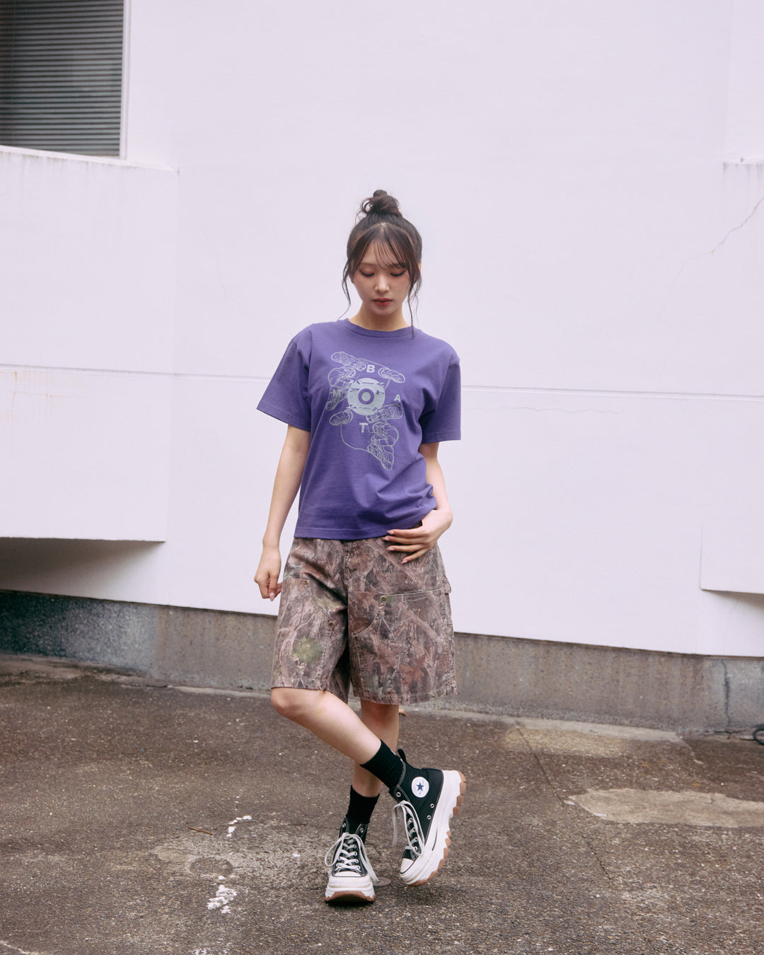 hand T-shirt