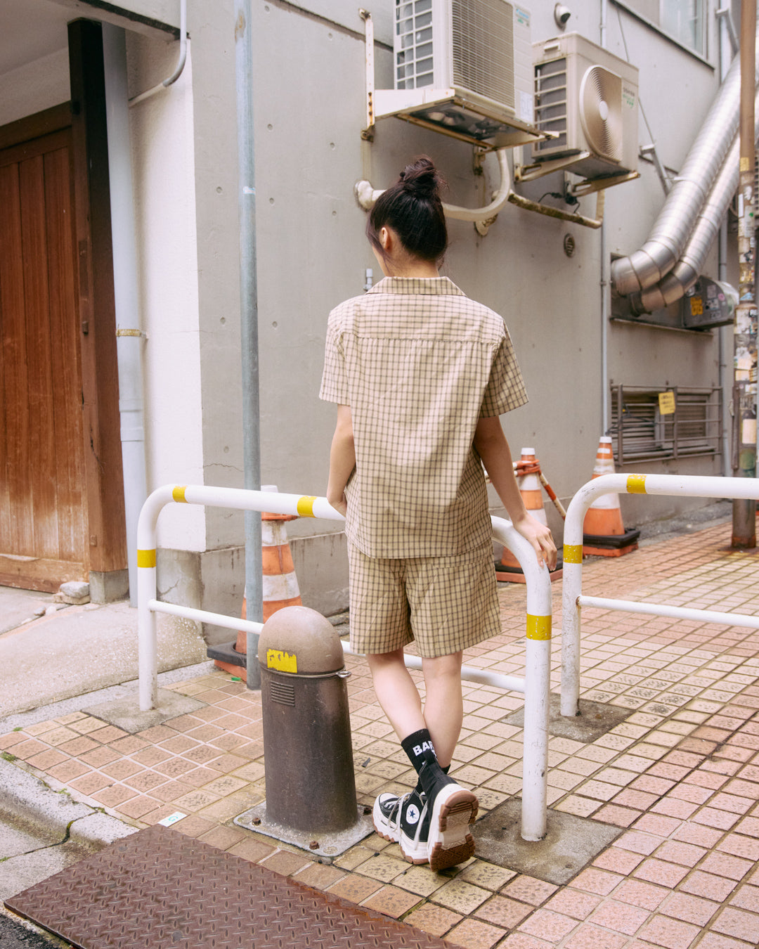 plaid open collar shirt