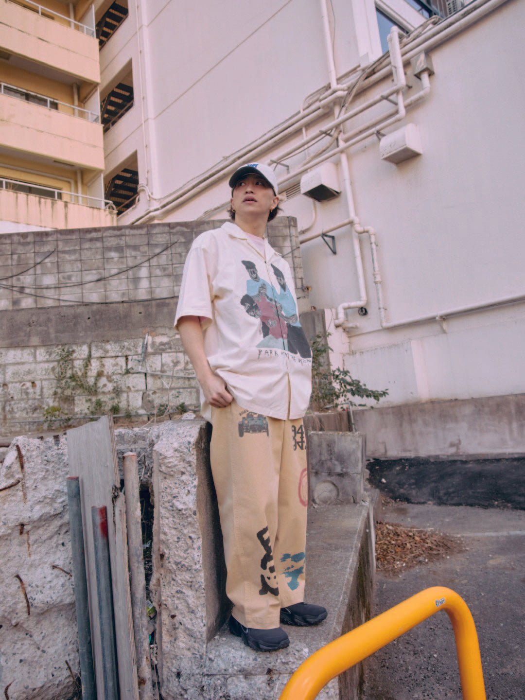 arrest open collar shirt