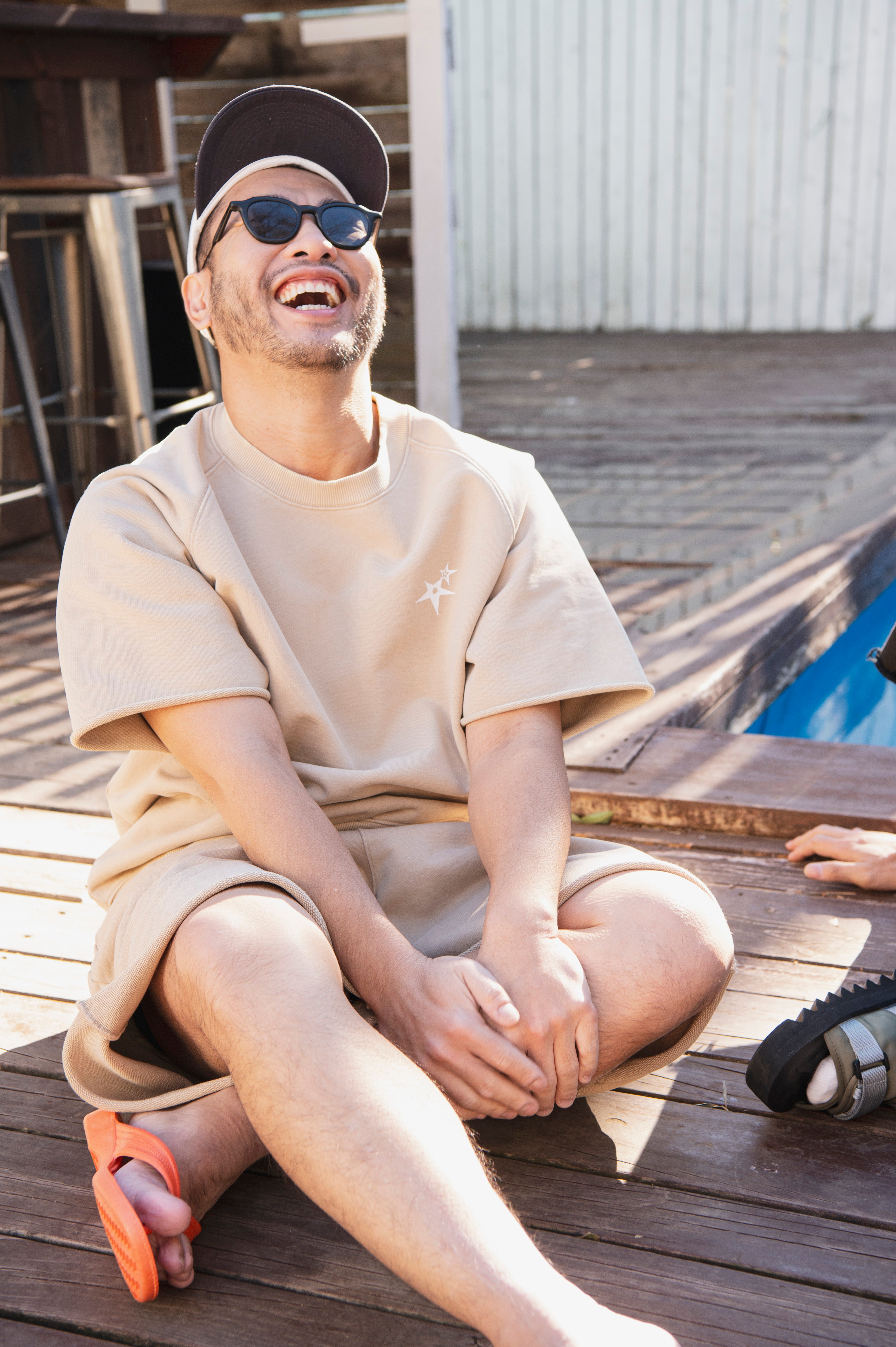 Powder processed sweat half pants
