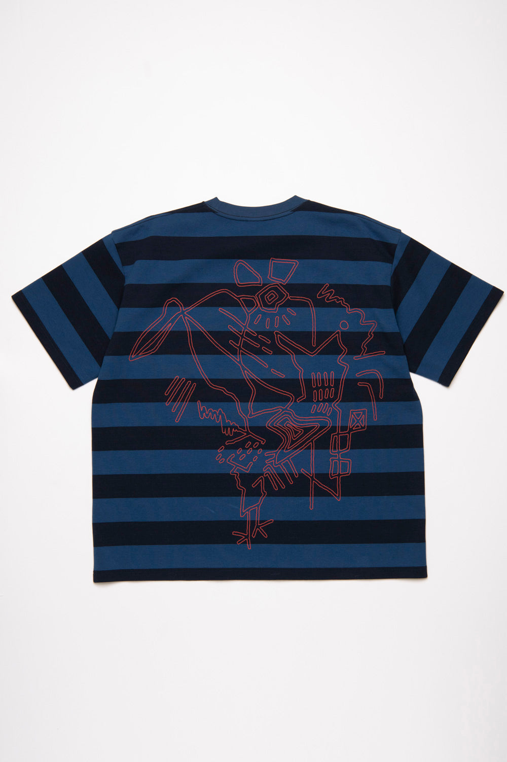 Border pattern T-shirt