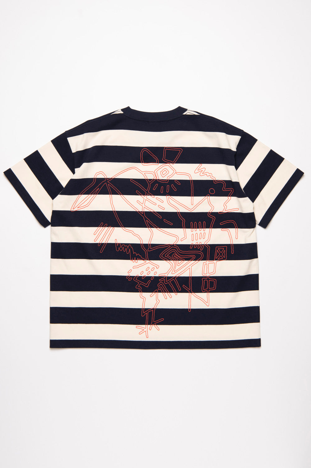 Border pattern T-shirt