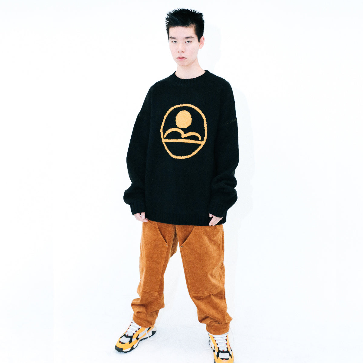 BM Logo-Knit