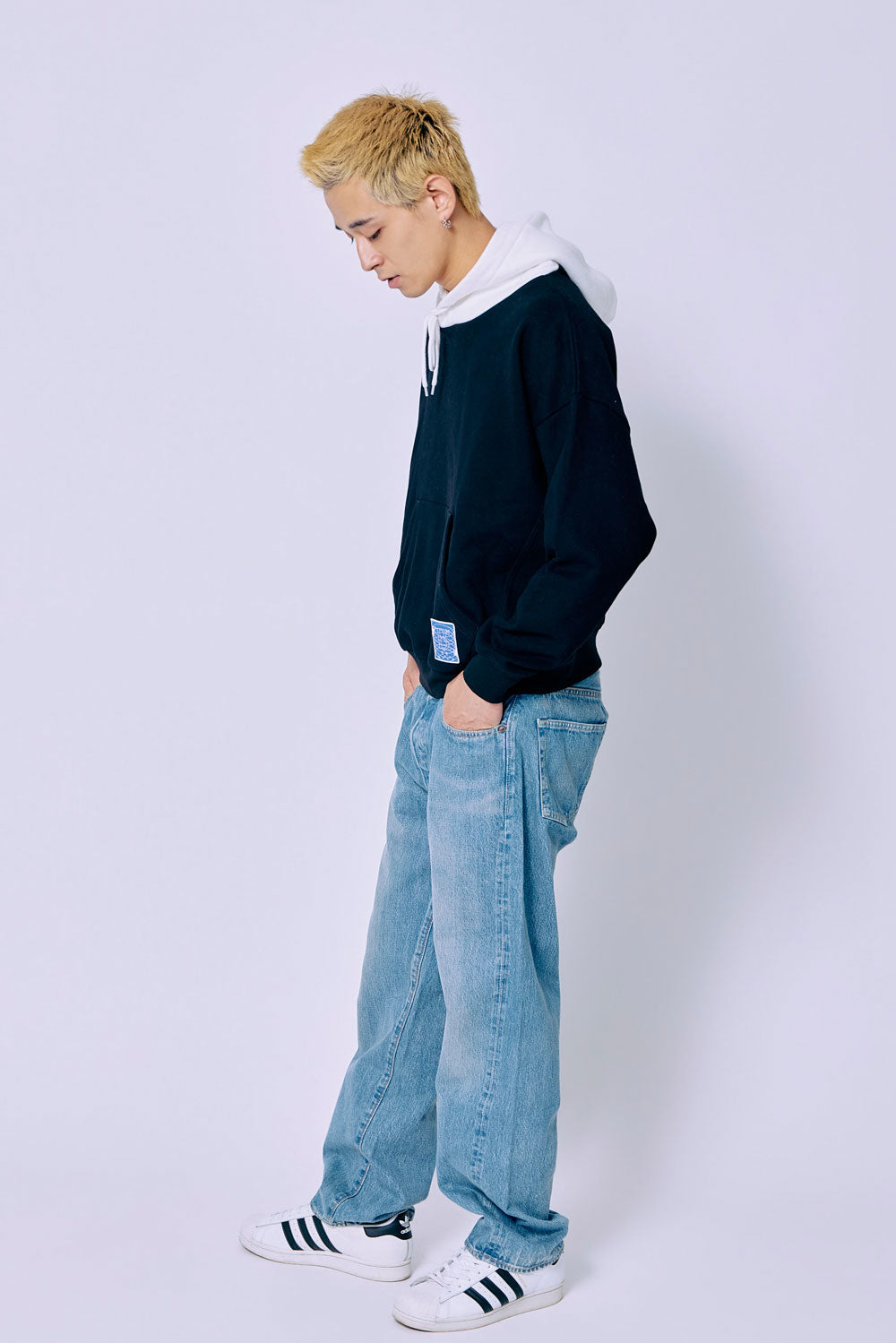<予約>BICOLOR PATCH HOODIE