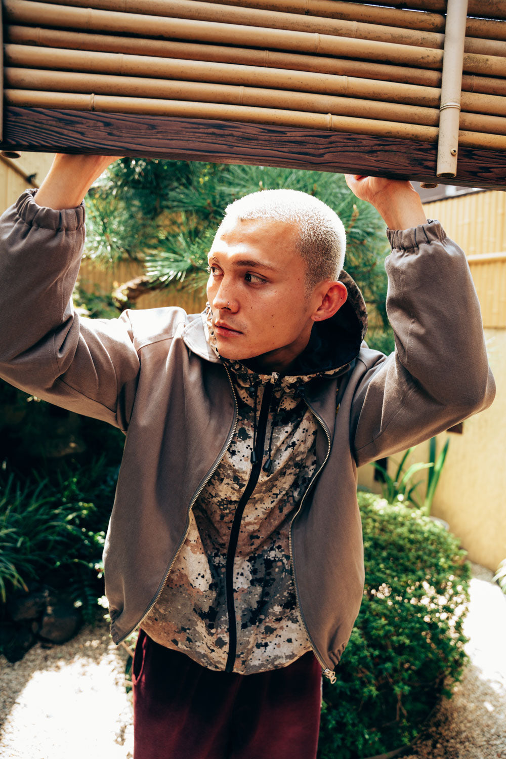 <予約>MULTI PATTERN MOUNTAIN PARKA