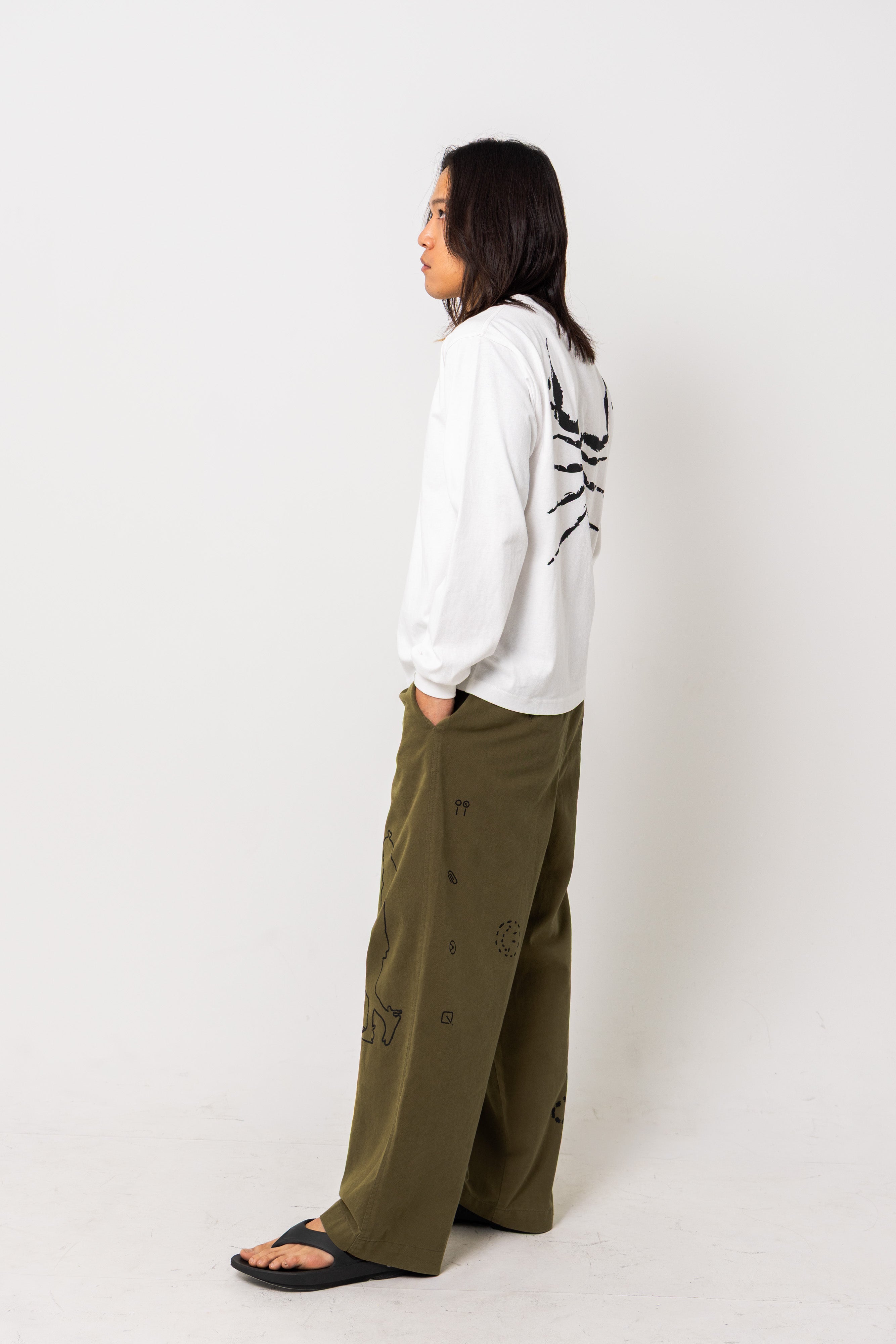 Summer goes pants